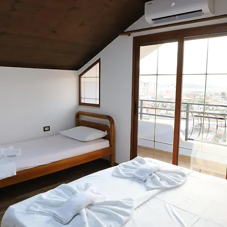 Heritage House Μπεράτ