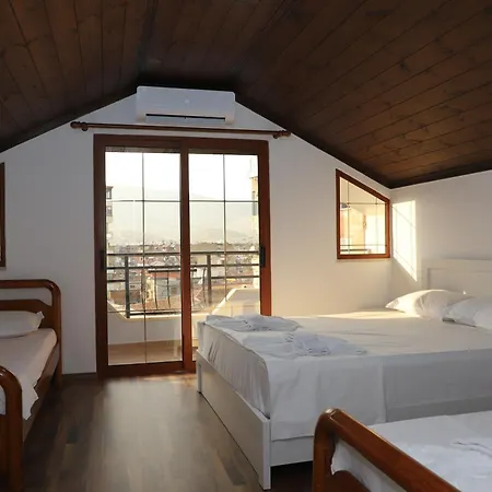 Διαμέρισμα Heritage House Μπεράτ